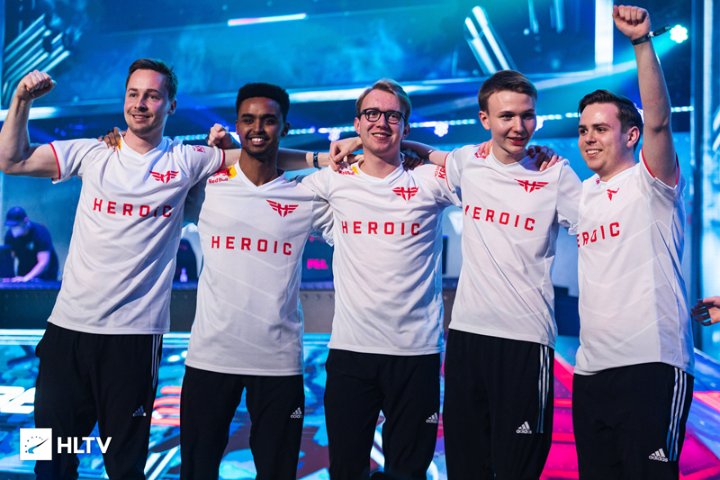 这名球员在 这名球员在