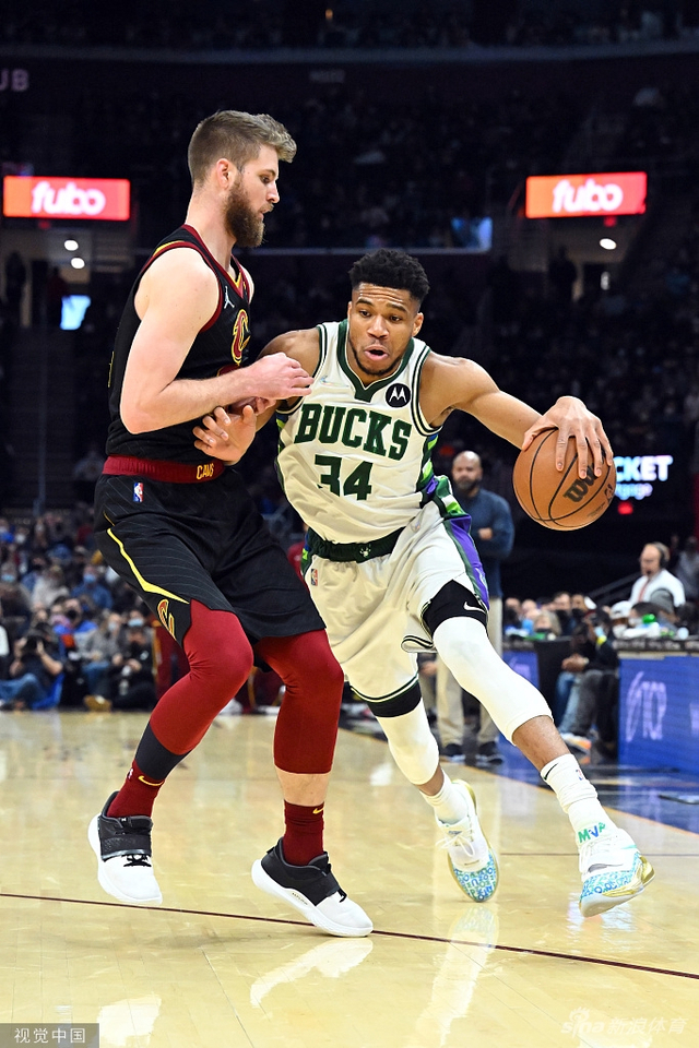 成为众人热 成为众人热