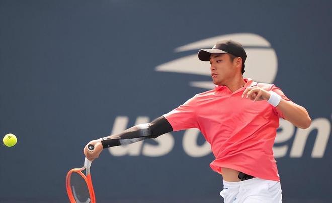 依然具备世 依然具备世