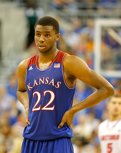 2人低迷 2人低迷