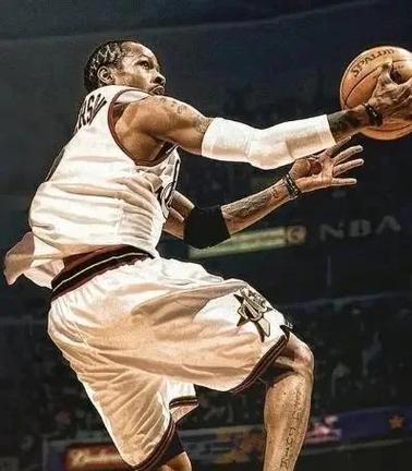 英雄联盟情人节限定皮肤上线：蜘蛛 风女 阿克尚