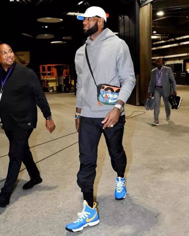 的黑幕规则 的黑幕规则