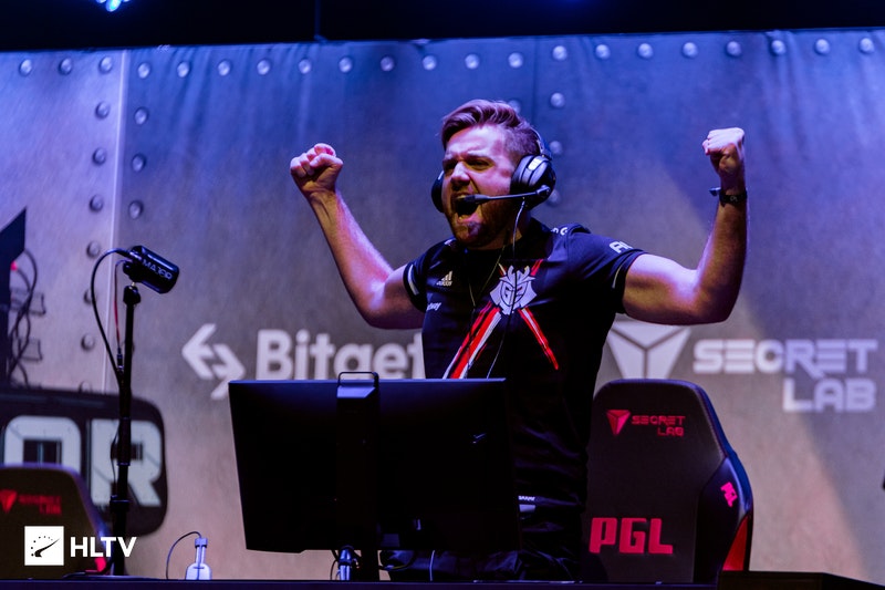 直觉是停牌 直觉是停牌