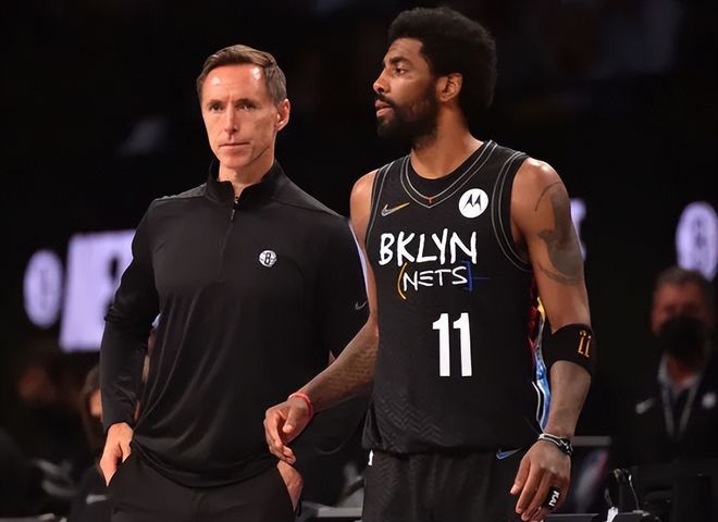 库里绕掩护 库里绕掩护